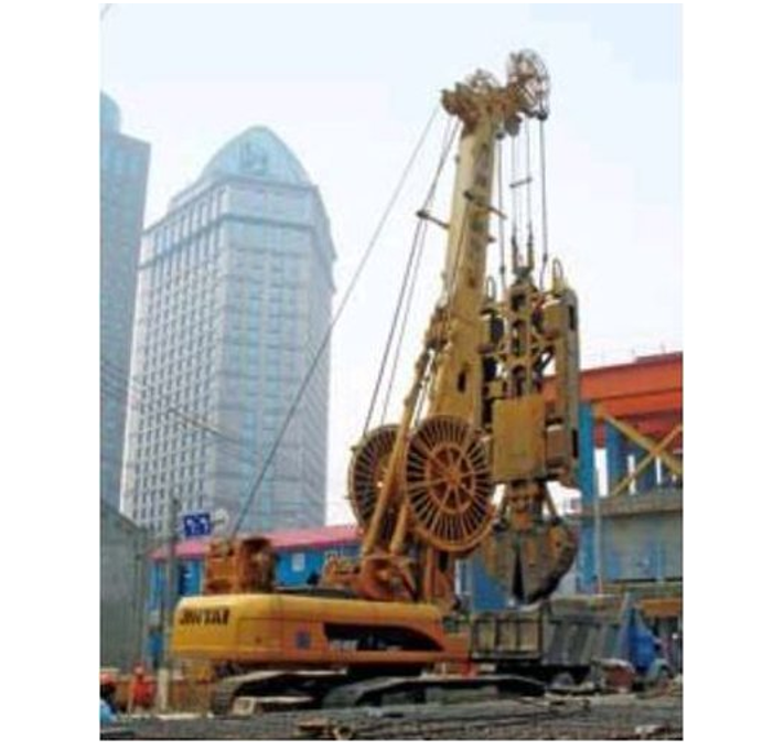 Diaphragm wall grab during panel excavation
