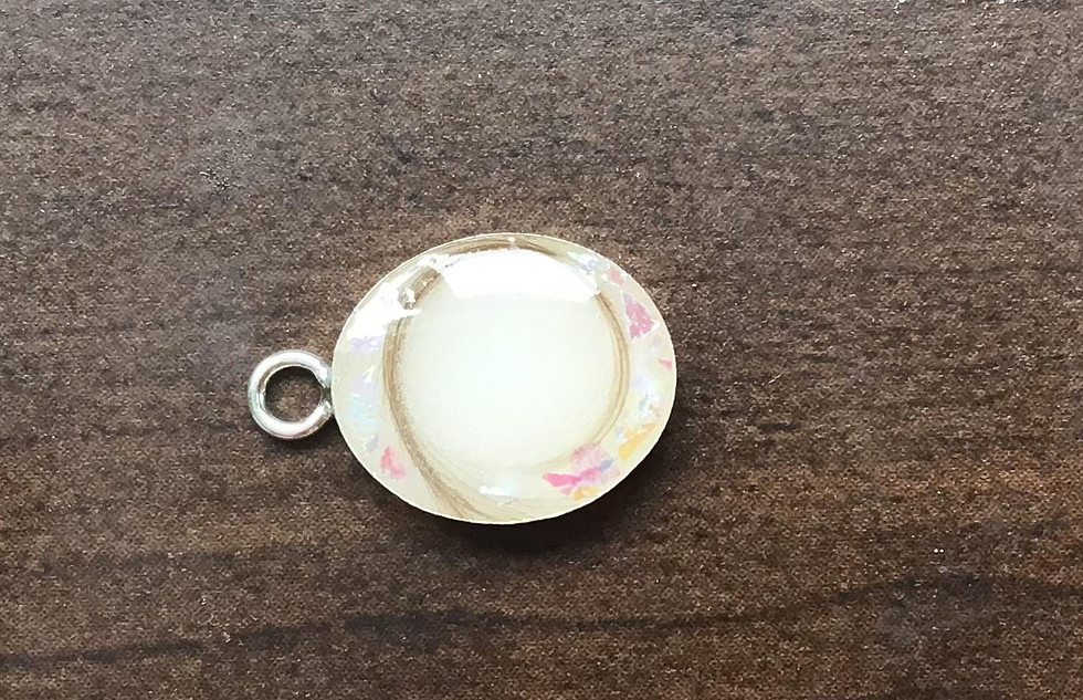 Thumbnail: Oval Pendant