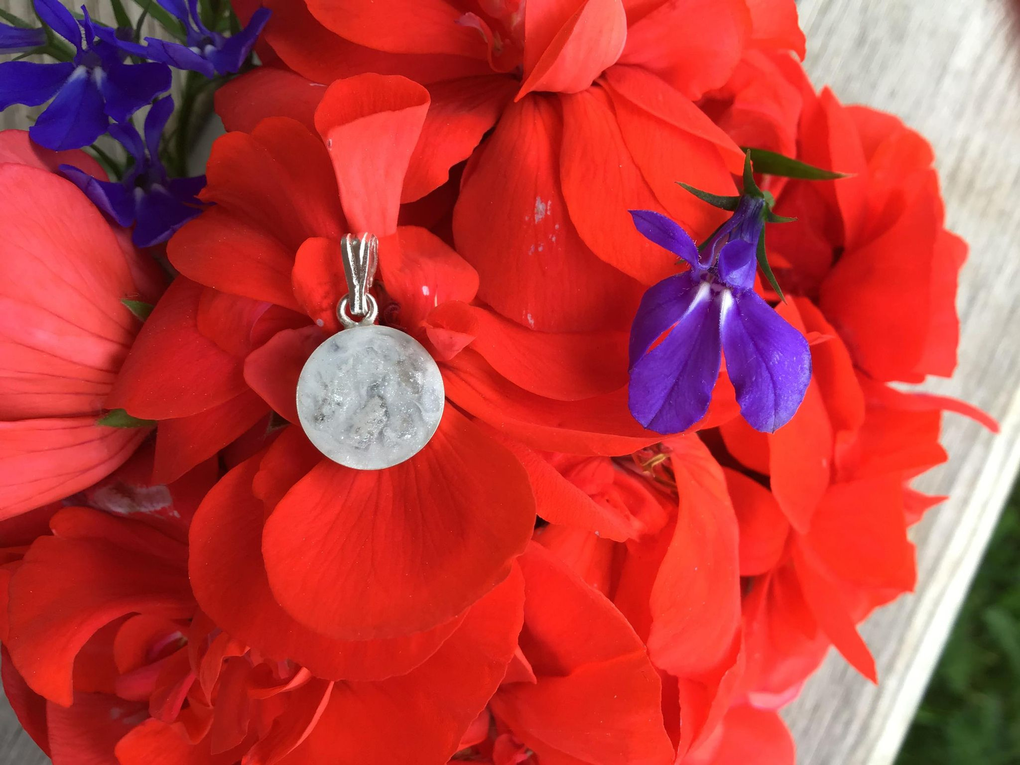 Round Pendant