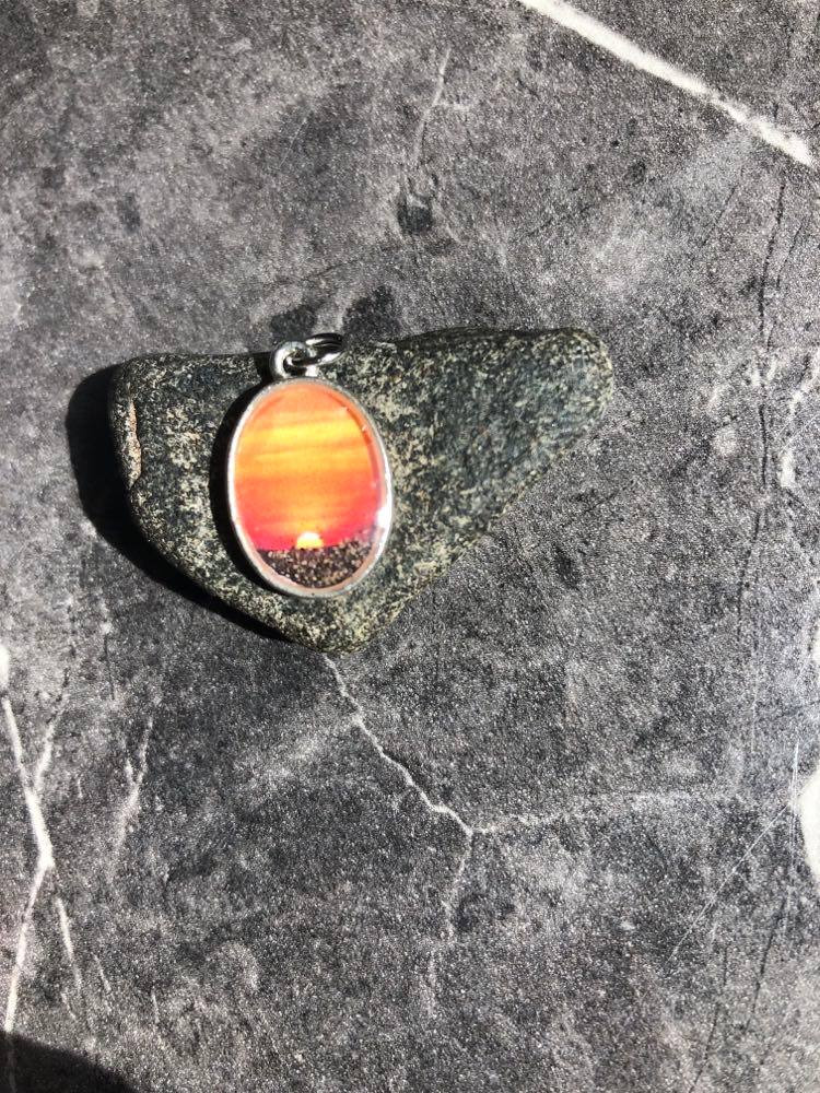 Thumbnail: Oval Pendant