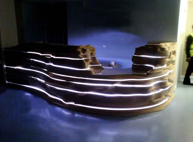 deskphoto.jpg