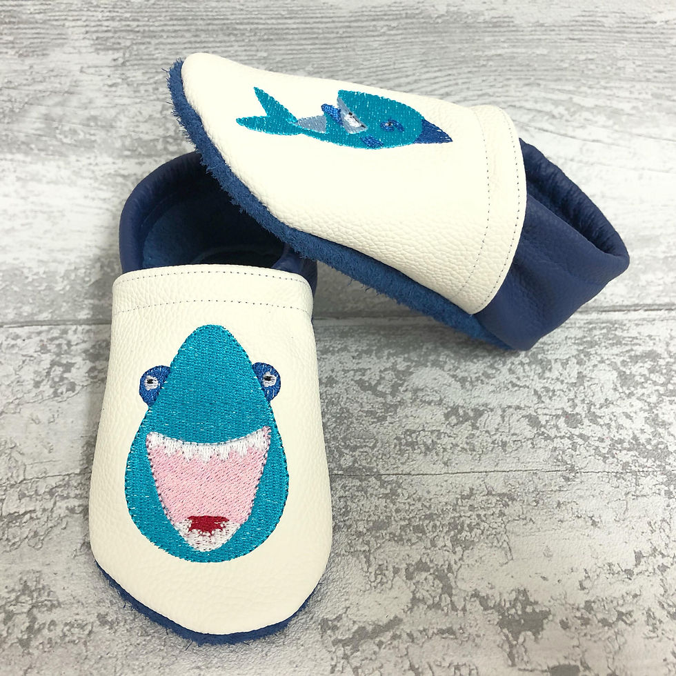 Miniaturbild: ღ Lederpuschen / Krabbelpuschen / Lauflernschuhe Hai ab Gr. 18/19 ღ