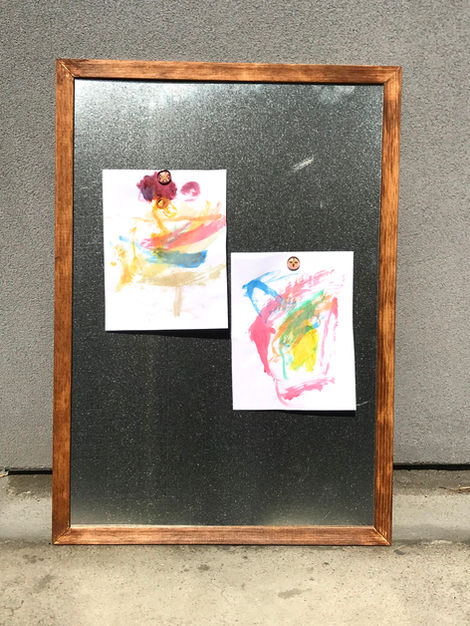 custom made souvenir magnet display