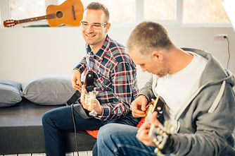 guitar lessons _ Group _ Inspire Music S