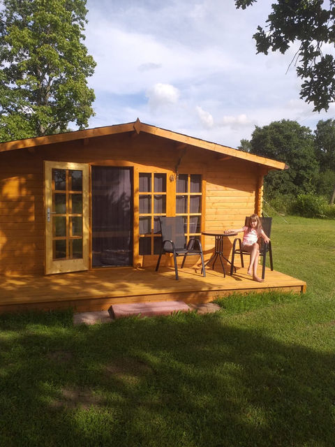 Nakšņošana Madonā pie Aiviekstes upes