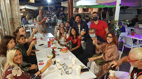 bar Yolo 6  con l Artista Gigi Roveda e Rosanna Rotondi  Tour d'artista green  Liguria Vin