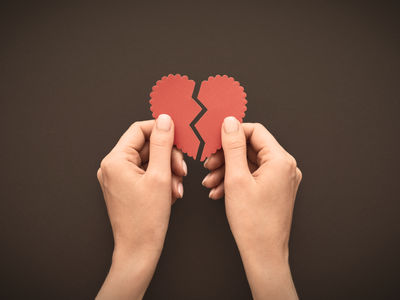 Of Broken Hearts & Things 