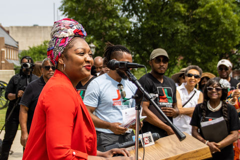 Juneteenth - Sen Sarah Anthony 2-Photo Susan Land-FPC-Holt-23.jpg