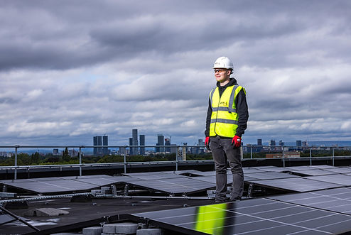 this_is_engineering-solar-8499901_1920.jpg
