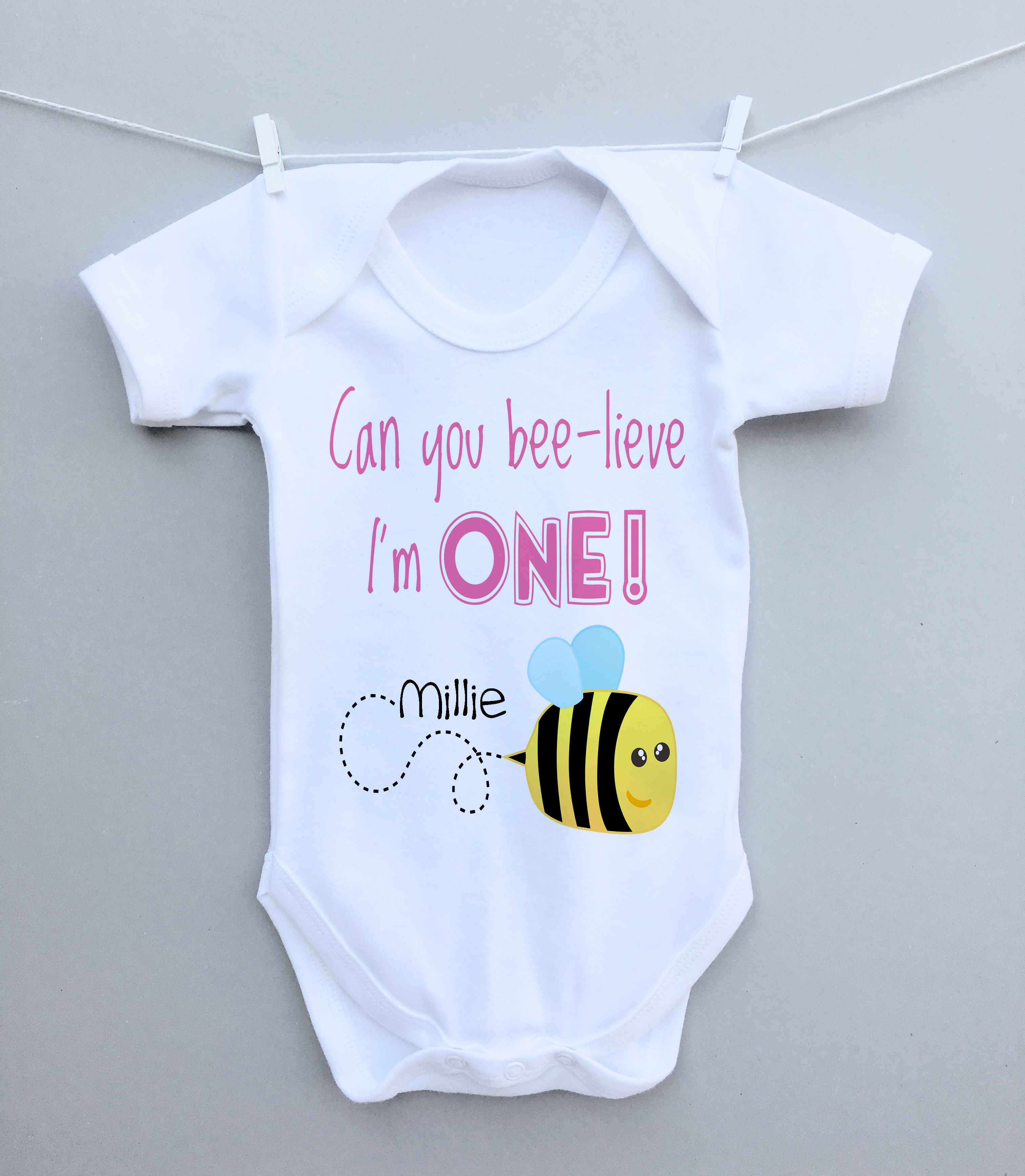 Birthday bodysuit 'Can you bee-lieve'