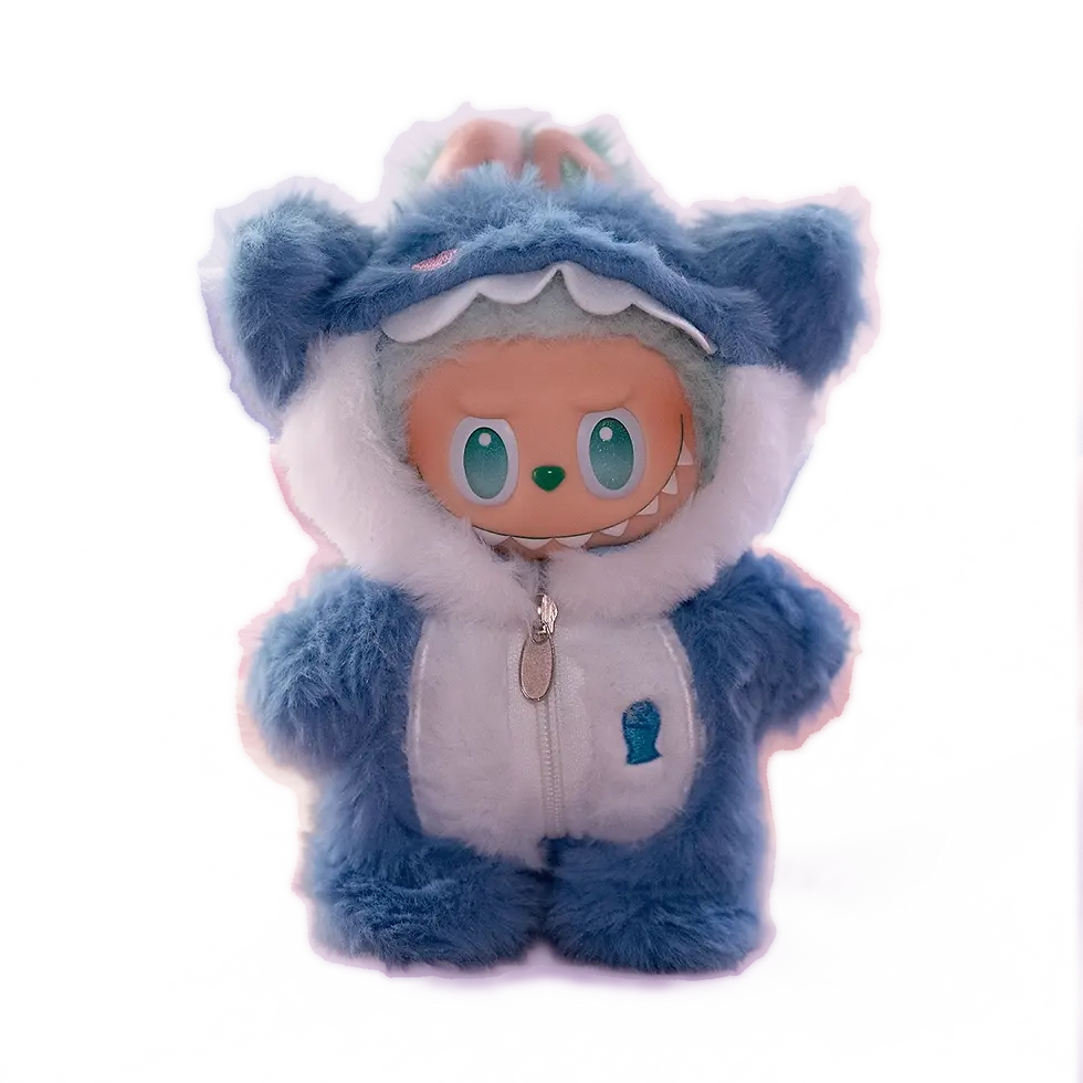 Fluffy blue Labubu outfit fra LabubuOutfit.dk