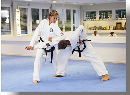 faltblatt_aussen (3).jpg