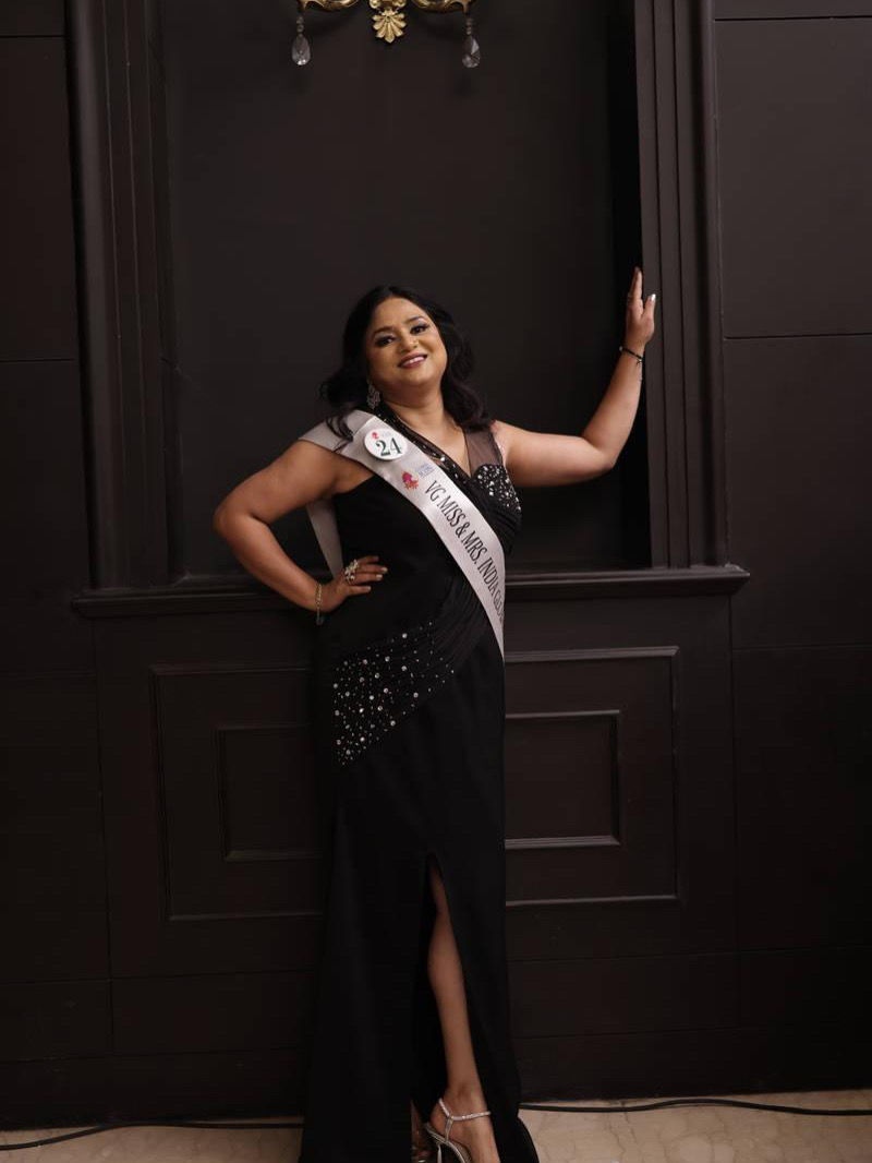 Pooja Saxena Mrs India livewabisabi