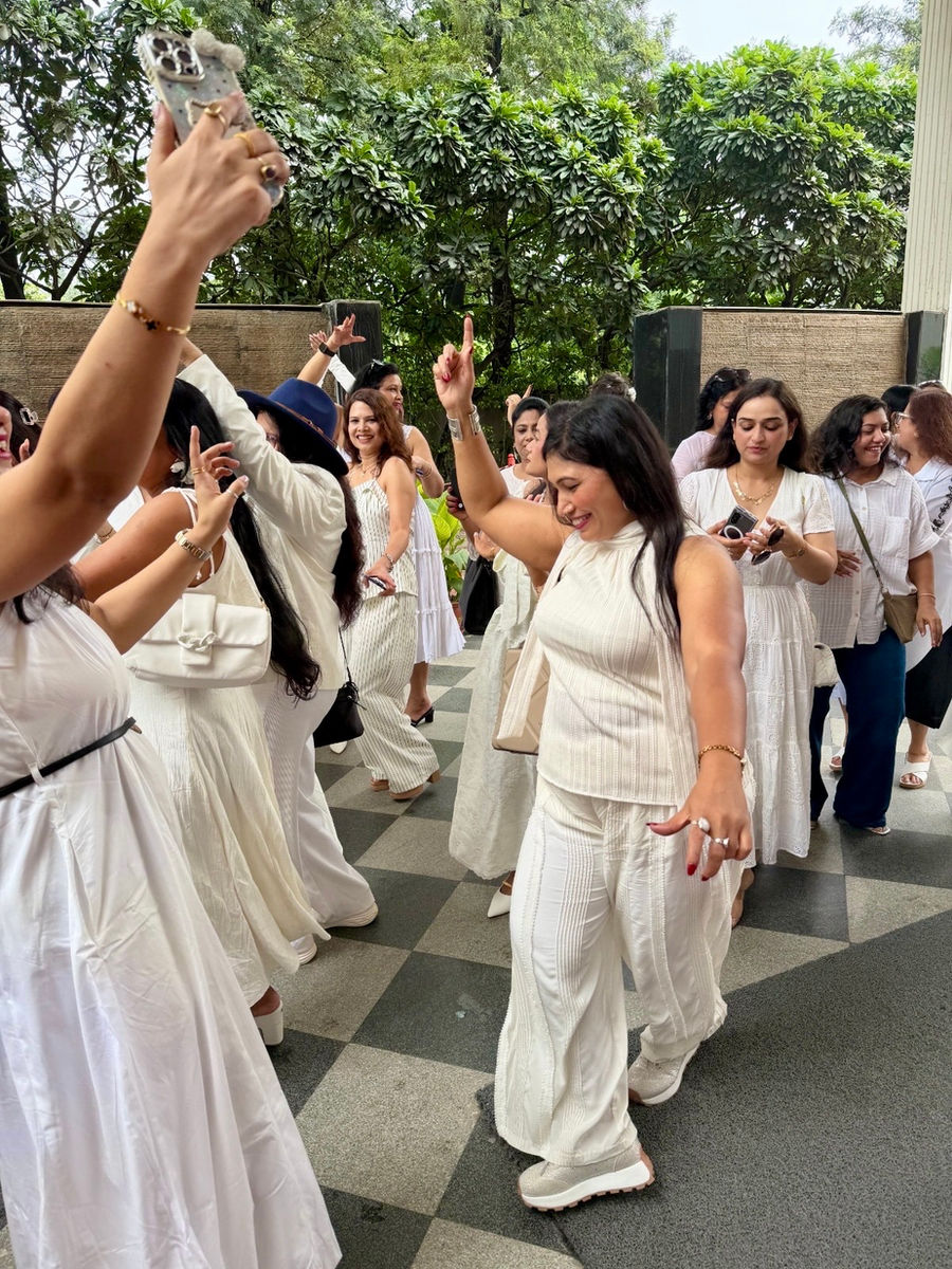 Geeta Kumari is a nursing officer at AIIMS Delhi, VG Mrs India Warrior livewabisabi stories