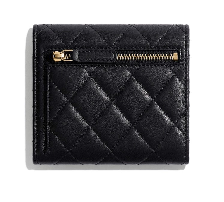 サムネイル： 直営店【CHANEL】CC☆クラシックスモールフラップウォレット