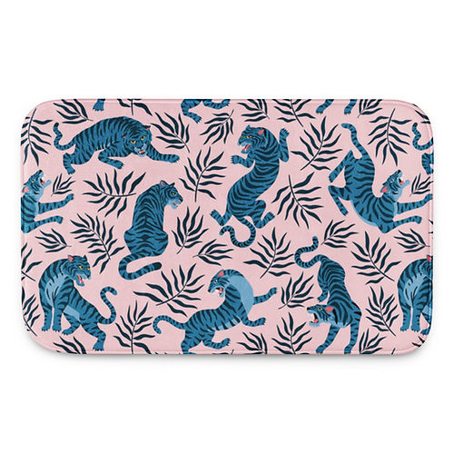 The Artist's Footfall in Zara