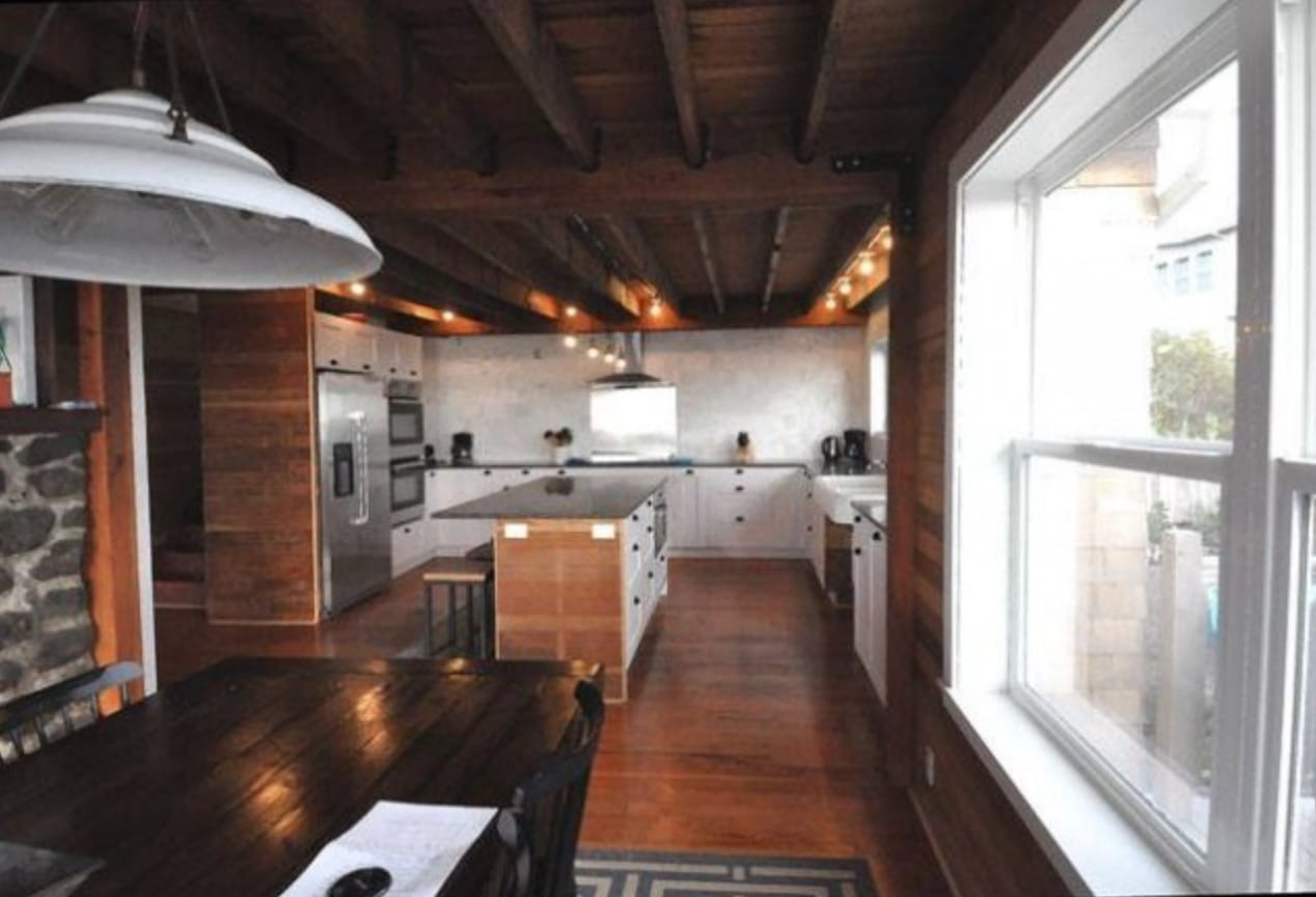 Oceanfront Historic Reed House, Manzanita Oregon