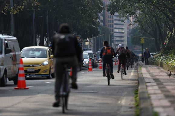 Distribución del espacio en vía para medios de transporte en la nueva normalidad