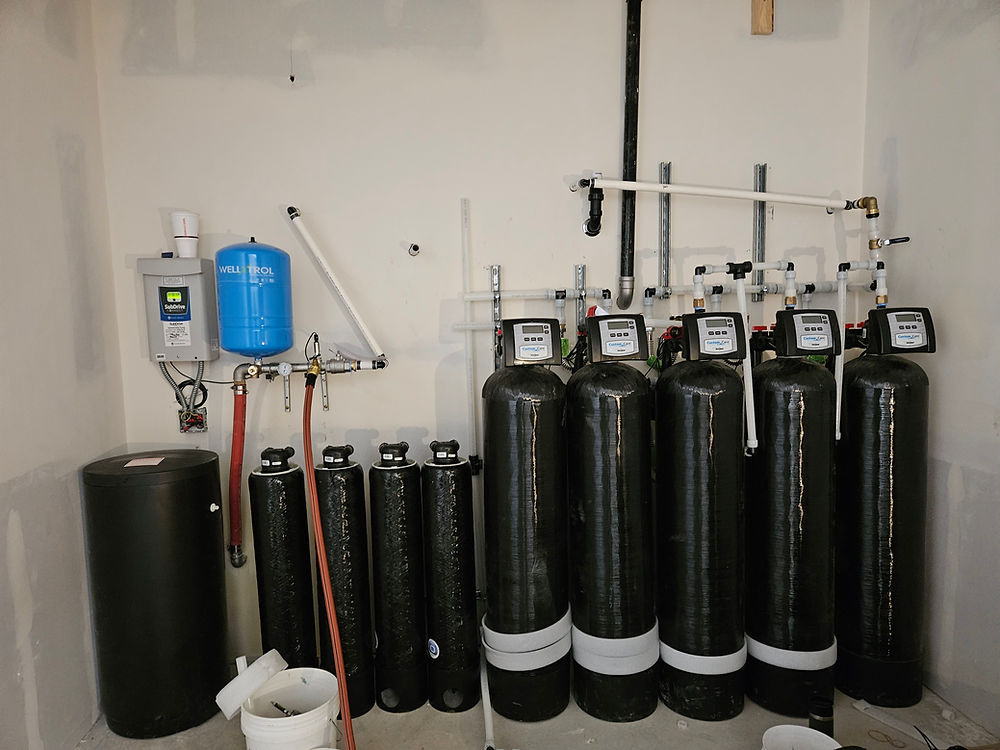 Reverse osmosis drinking water system and sediment pre-filter for clean well water.