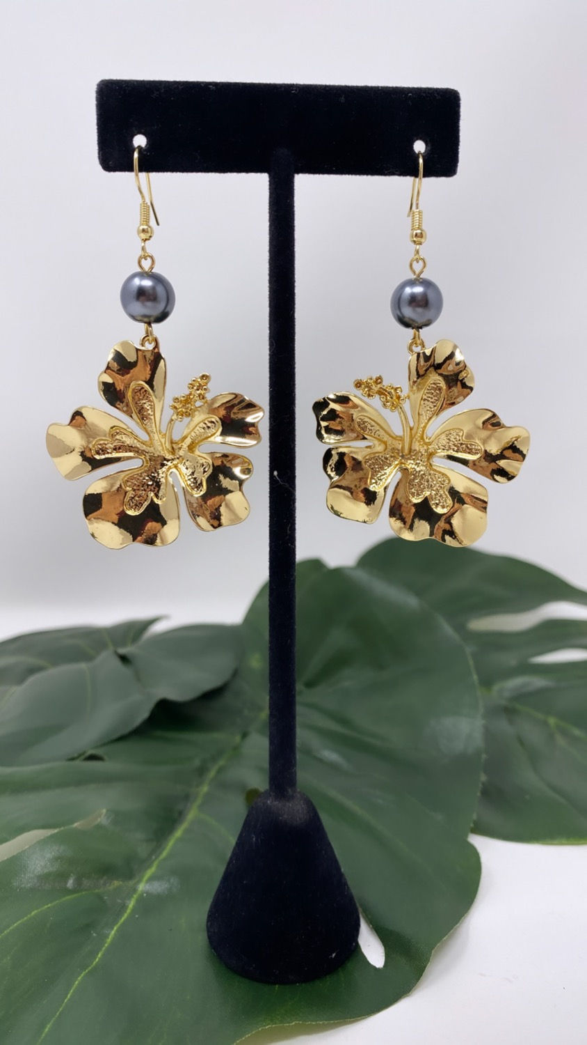Thumbnail: Hawaiian Large Hibiscus Earrings