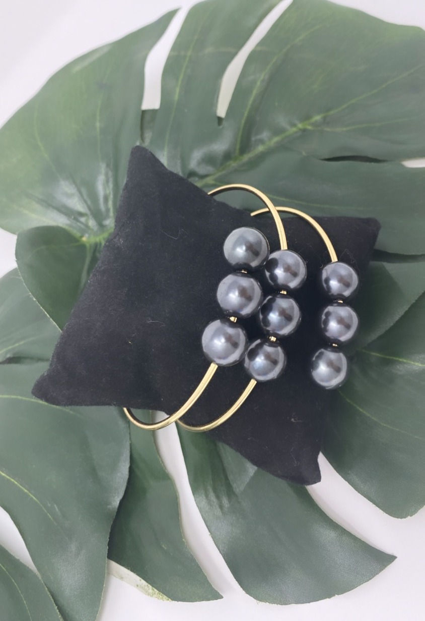 Thumbnail: Gold Plated 12MM Shell Pearl Wrap Around Bracelet