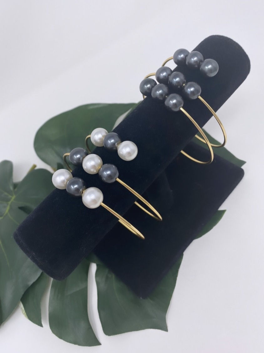 Thumbnail: Gold Plated 12MM Shell Pearl Wrap Around Bracelet