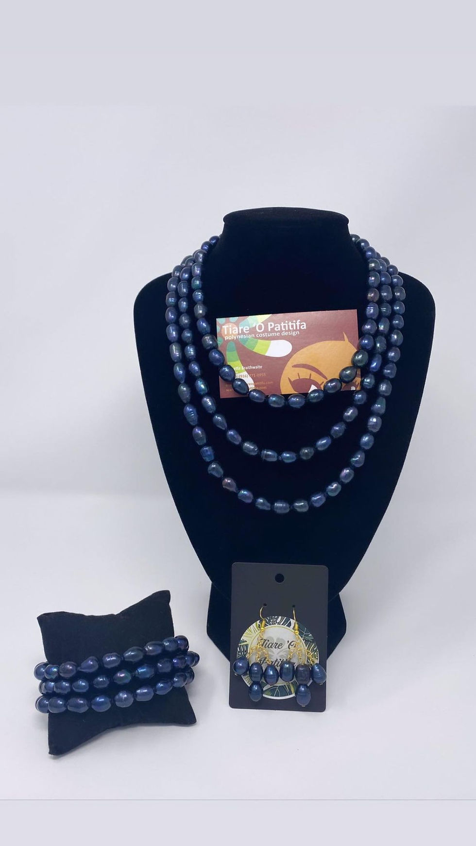 Thumbnail: Freshwater Pearl Jewelry Set