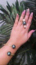 Thumbnail: 14kgf Hawaiian Heirloom South Sea Green Pearl set