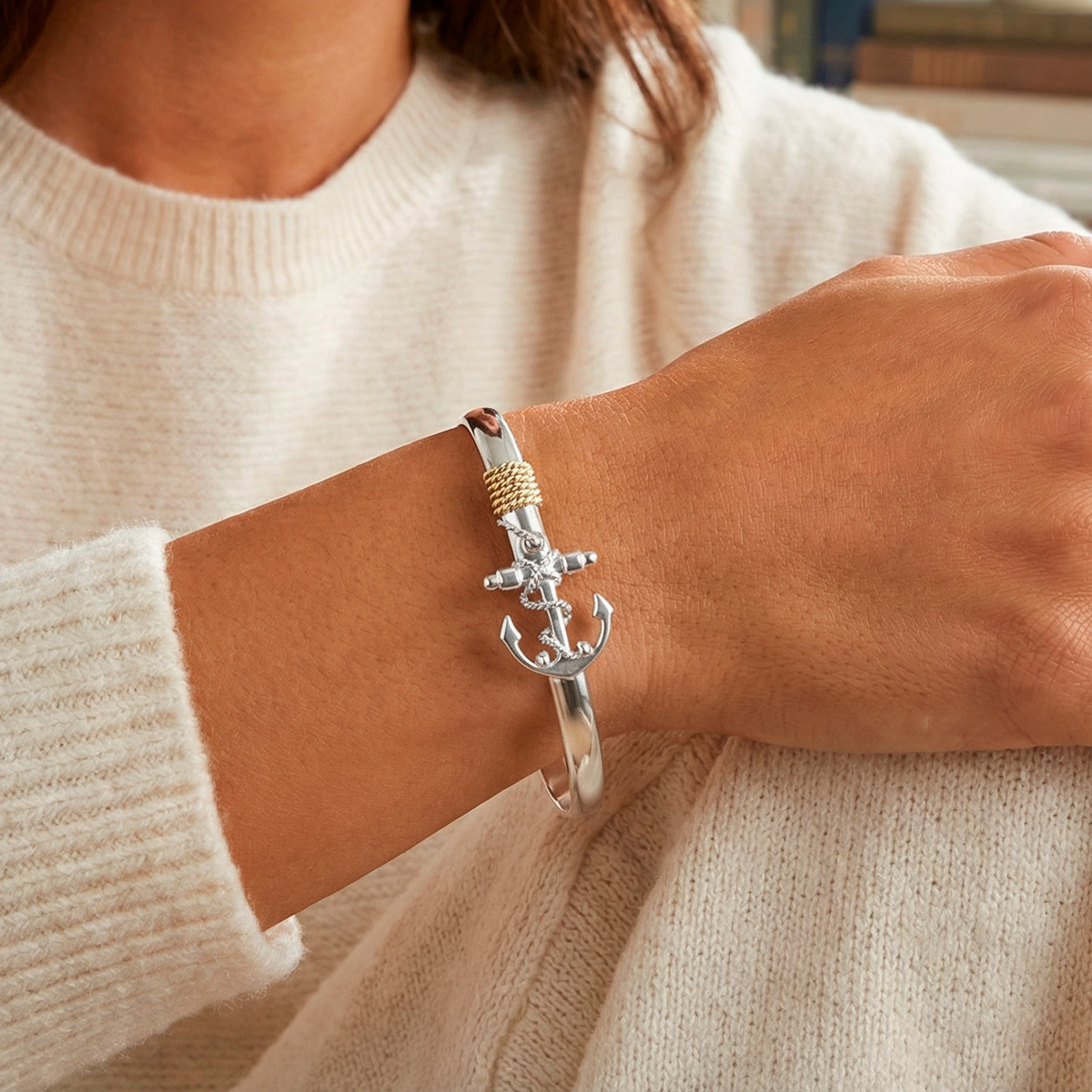 solid very light gray square 2d flat solid single color, no texture.jpg