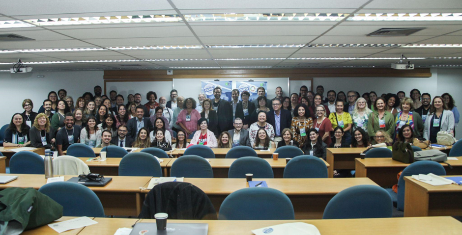 Participantes do 18º Encontro do FórumCCNTs reunidos