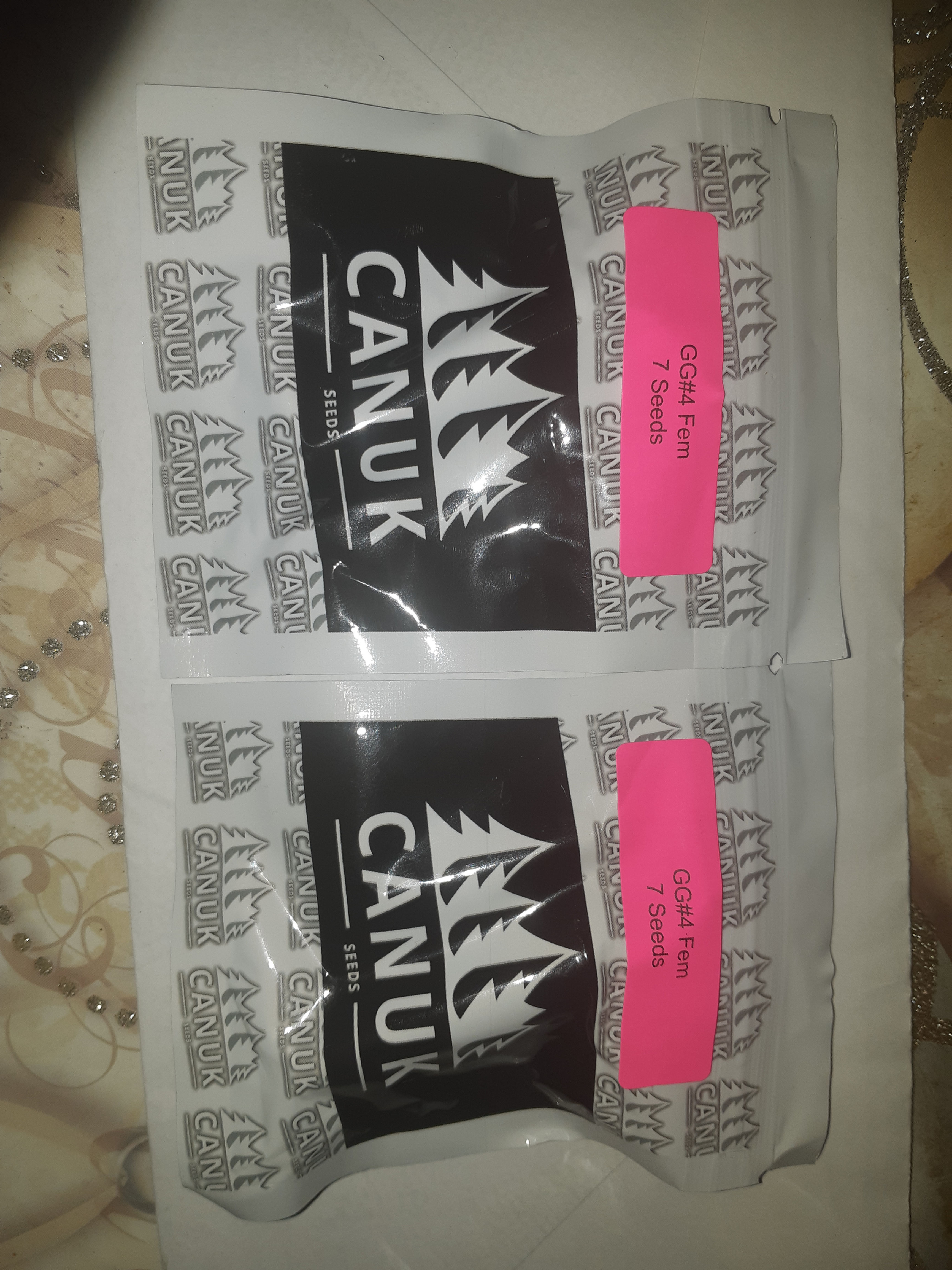 Canuk: Gorilla Glue #4 (*FEM*)