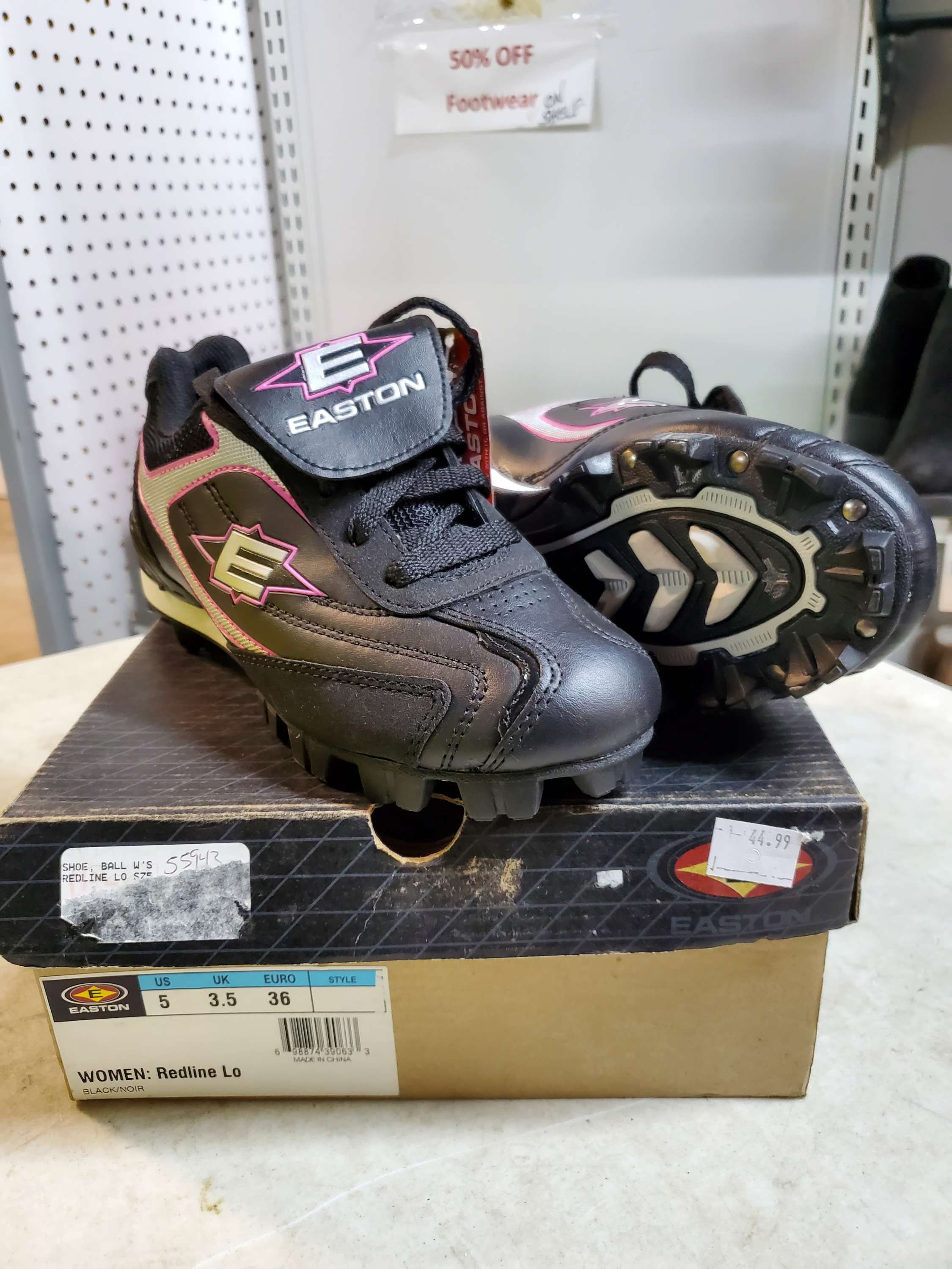 Womens Eastons cleats shoes size 5