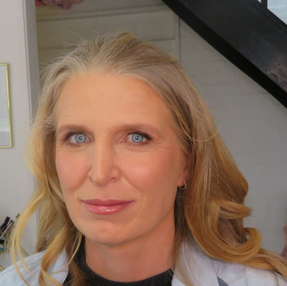 makeup artist hertfordshire, london, buckinghamshire, cotswolds, tuscany