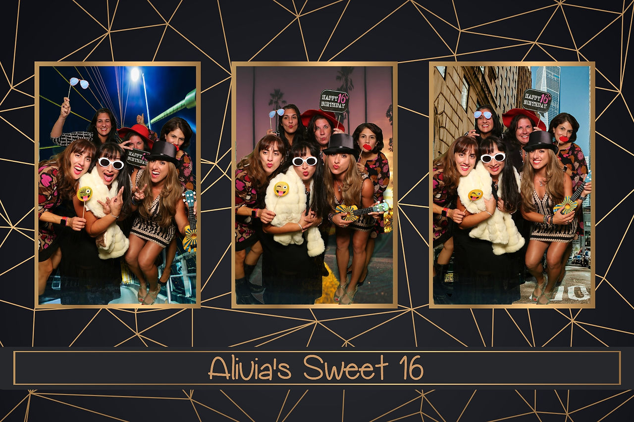 the-yellow-mirror-photo-booth-sweet-16-p