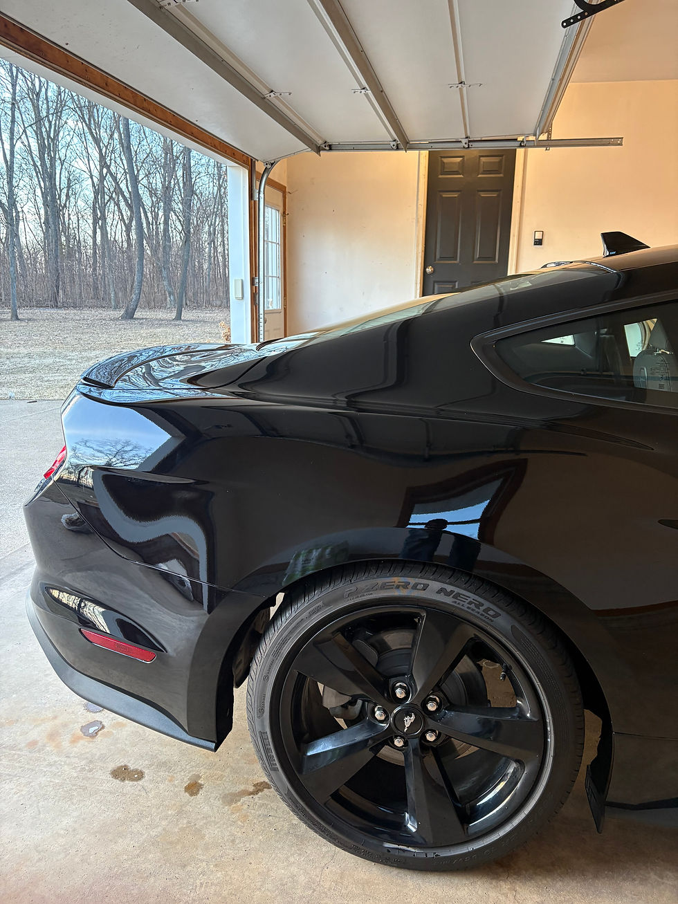 Thumbnail: Exterior Package Sedan/Small Suv