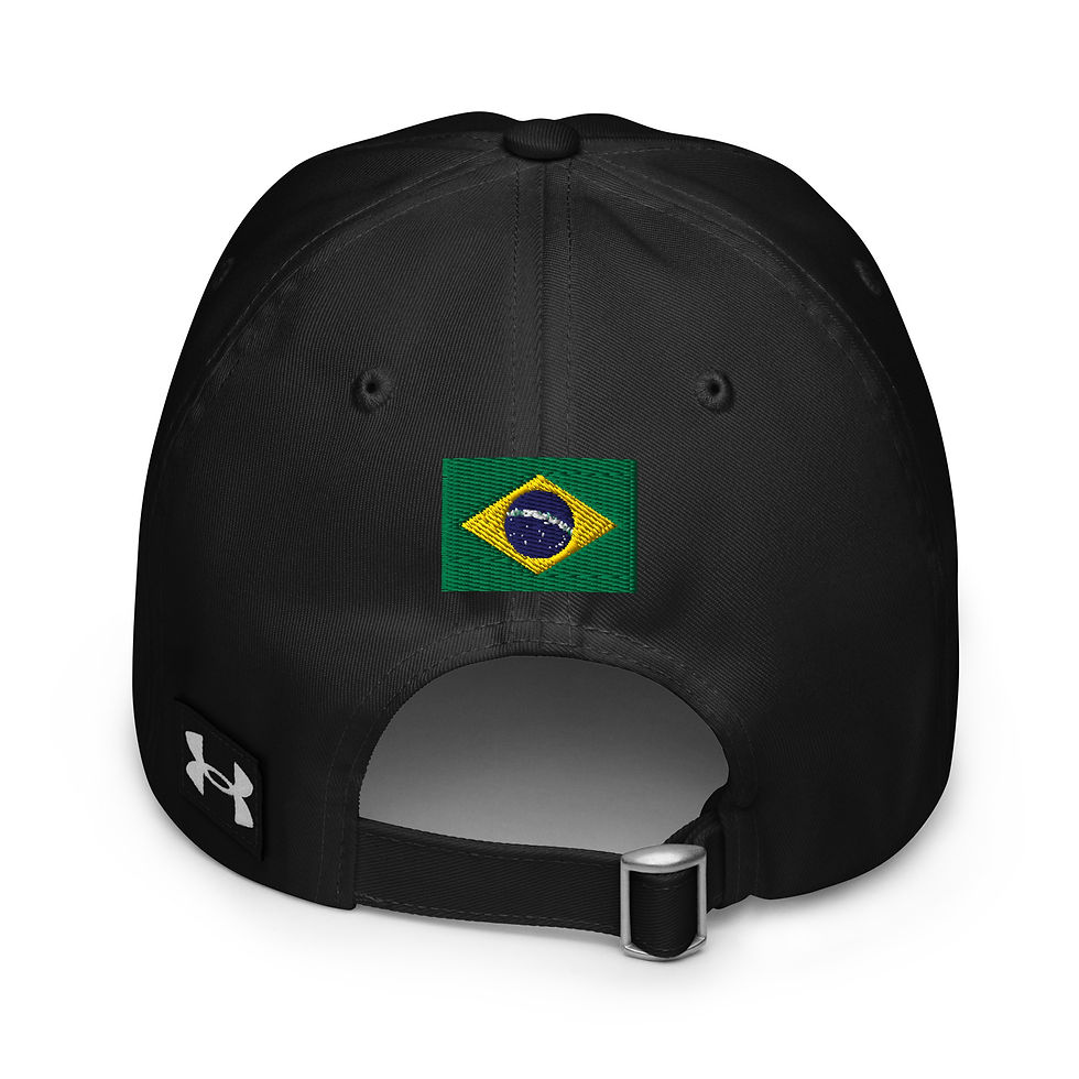 Miniatura: Modelo preto clássico da Under Armour® com logo lateral e aba curva. Ideal para esportes, pesca e uso urbano com conforto.