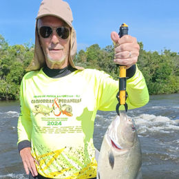 Piranha-preta: Desafio Radical