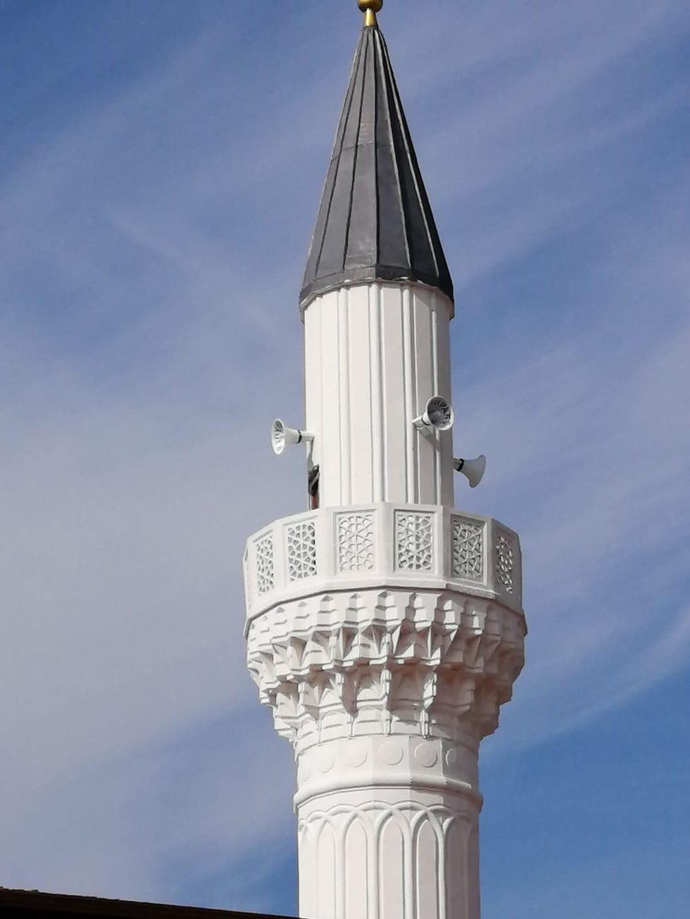 WhatsApp Image 2025-04-18 at 09.48.28 (2)