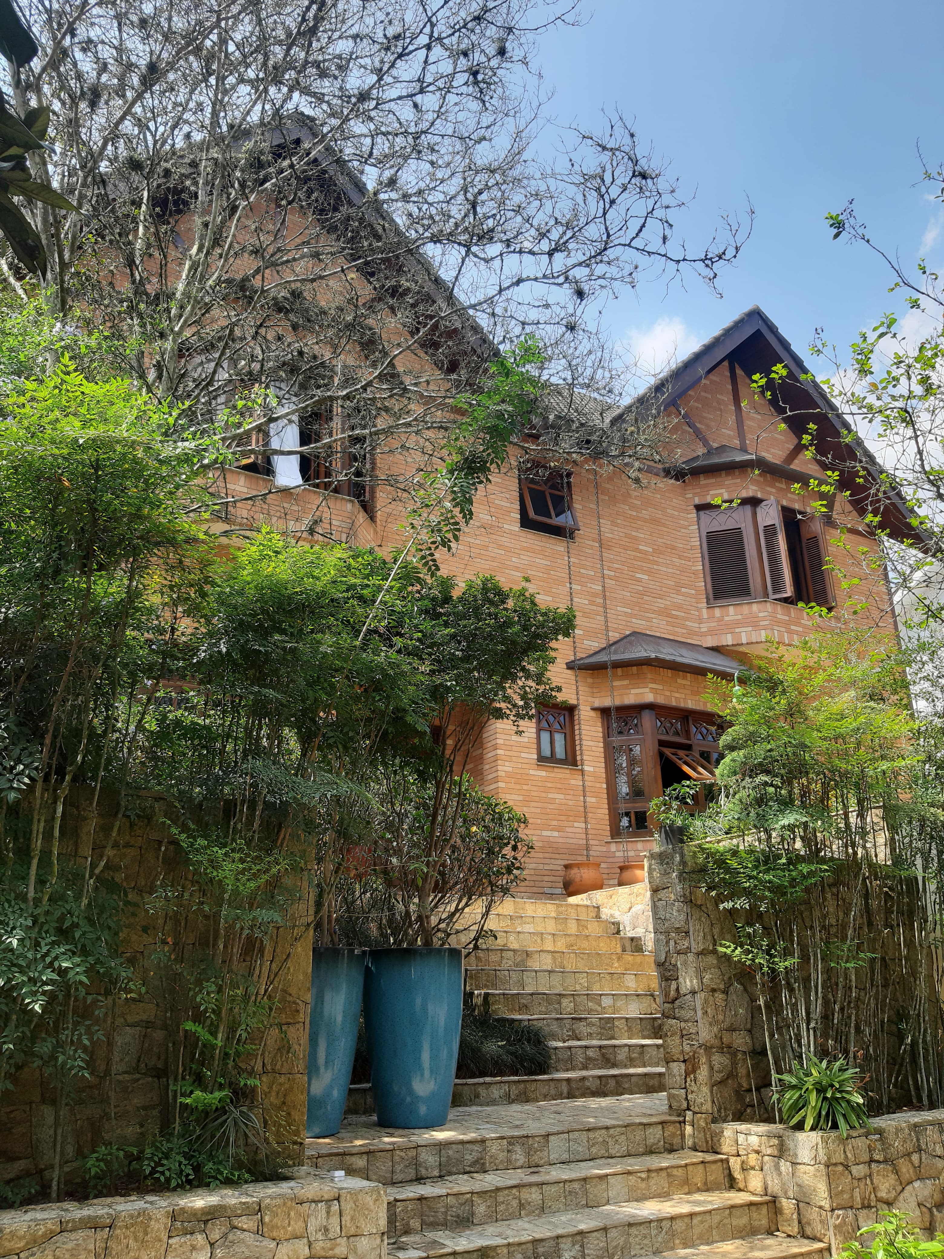 Fachada Aldeia da Serra.jpg