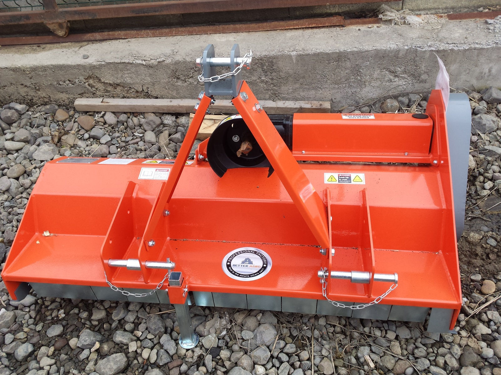 Tocatoare resturi vegetale EFD 105