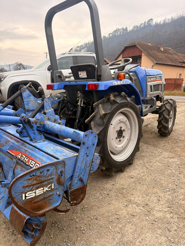 🚜 Iseki Sial Hunter 20S – Tractor japonez 4x4, cu freză