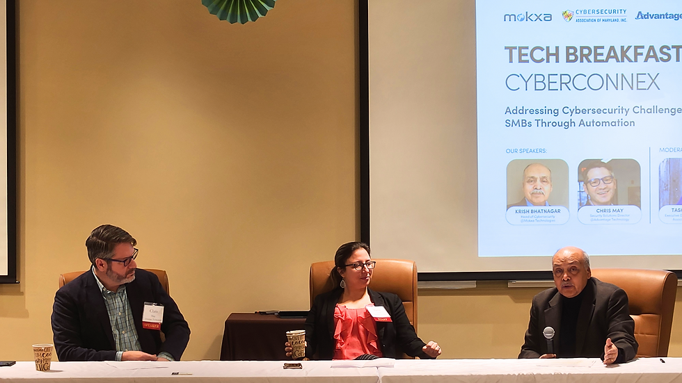 3 board members of Mokxa in a meeting