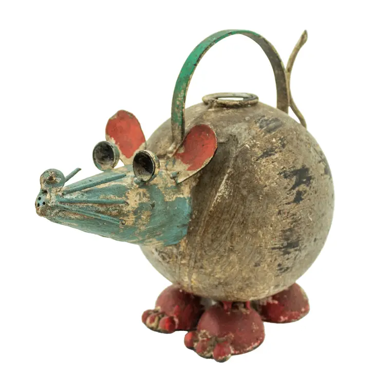 mouse-watering-can-silver-sage-ceramics-cheyenne-wy