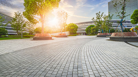 Stone, Gravel, and Soil: Smart Material Choices for Low-Maintenance Commercial Spaces