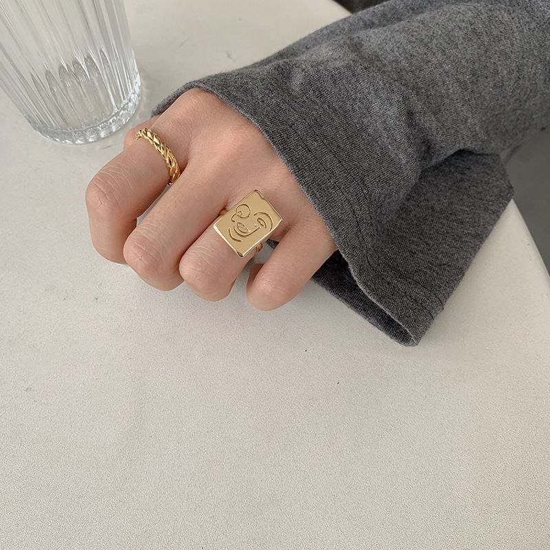 Retro Gold Smiley Face Adjustable Ring for Women