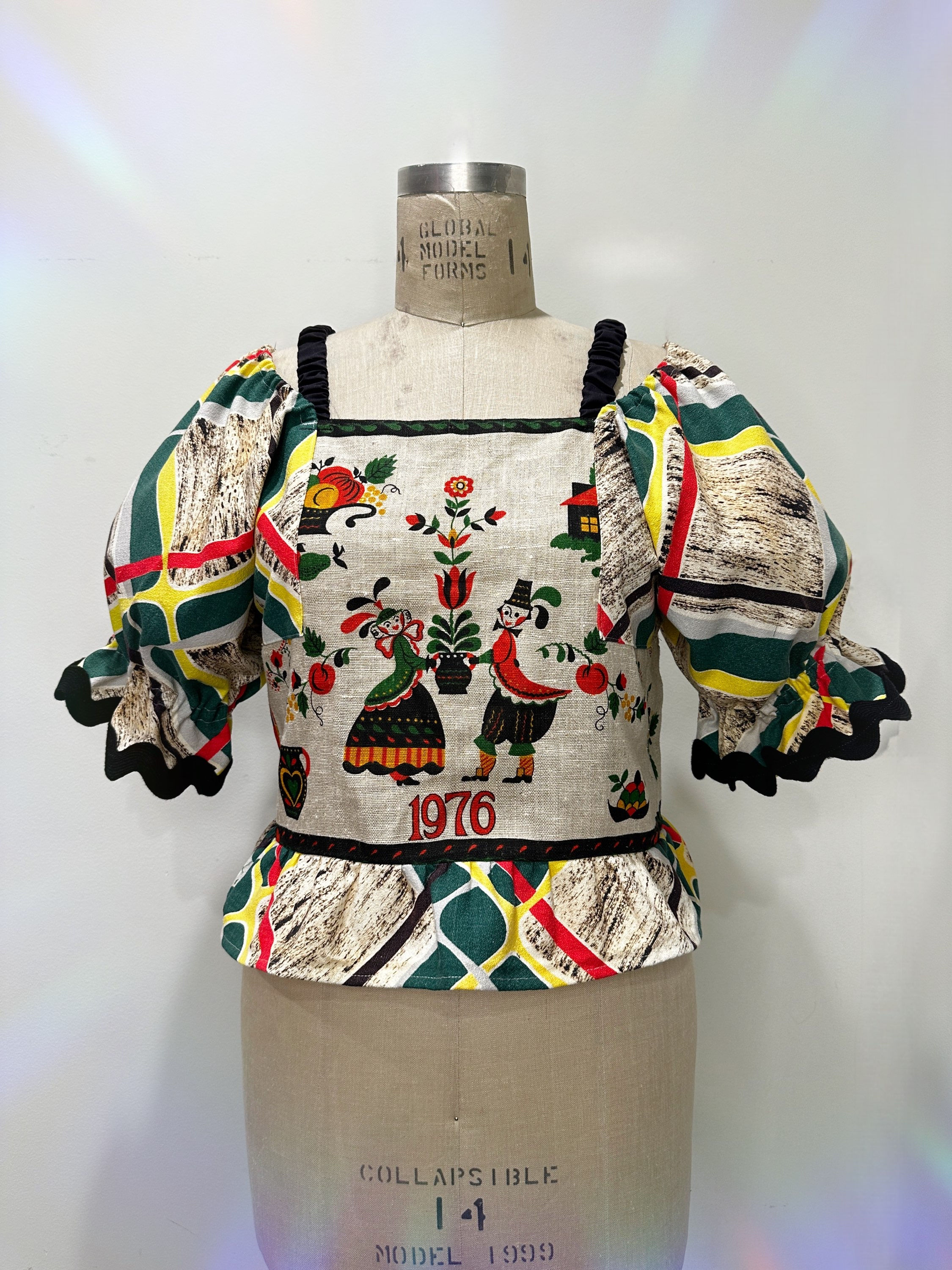 1976 Sputnik Print Barcloth Tea Towel Top