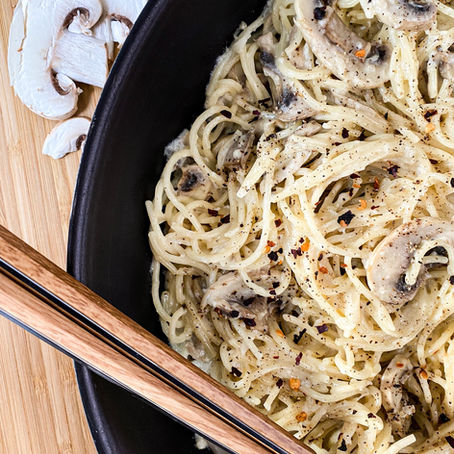 Creamy Garlic Mushroom Spaghetti