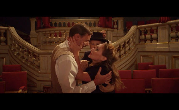 51581877_2060232557363990_37789323226198