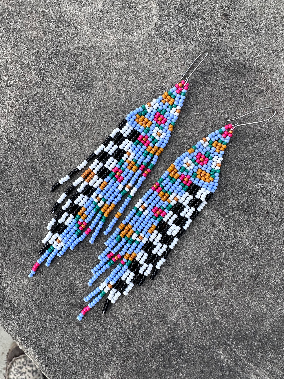 Thumbnail: Floral and Checker beaded fringe
