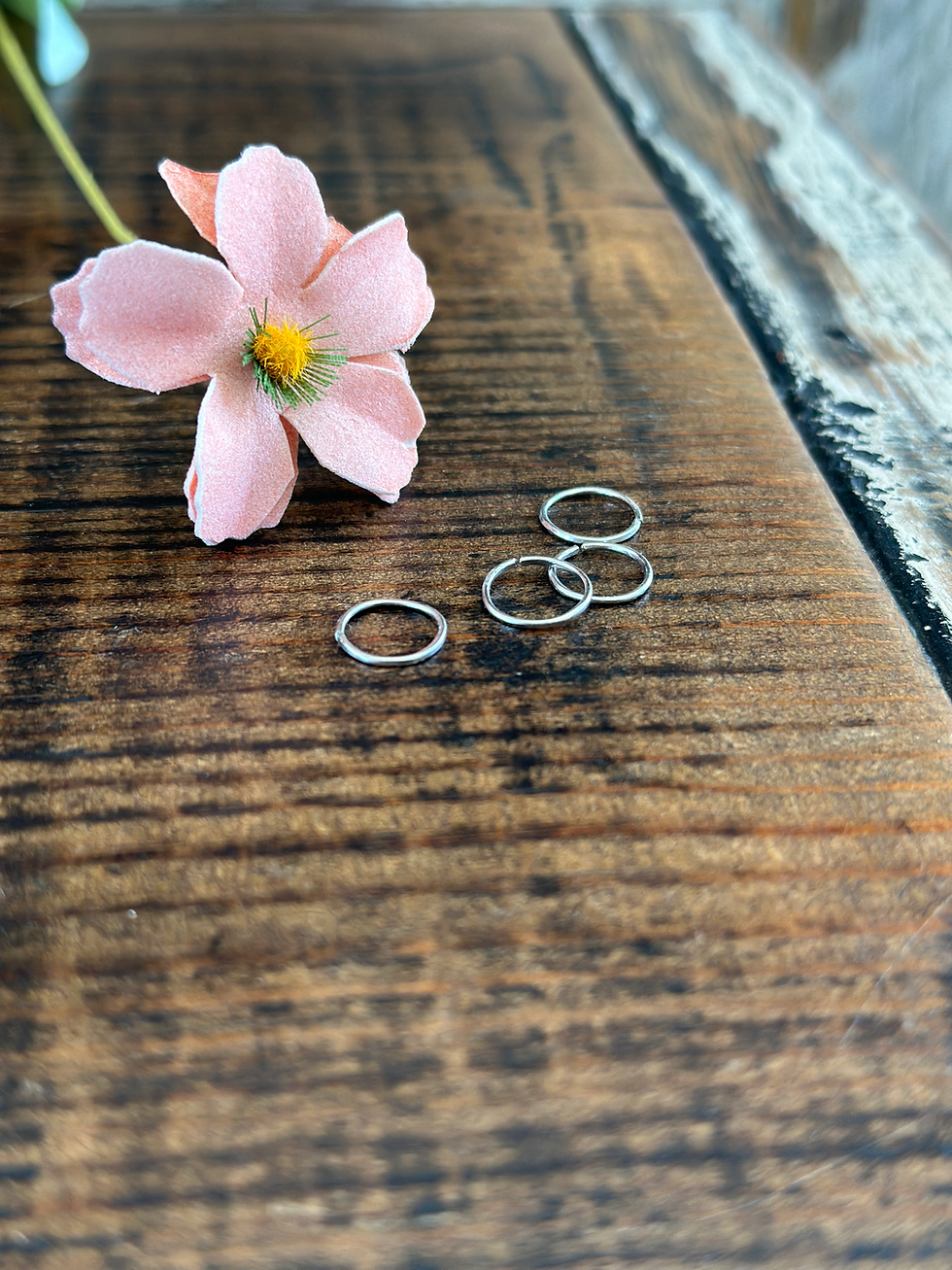 Thumbnail: 9mm Titanium Hoop - 20g
